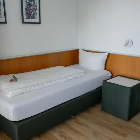Hotel Klusenhof 3*