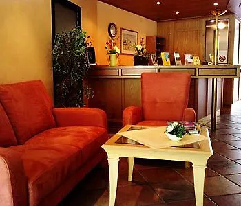 Klusenhof 3*